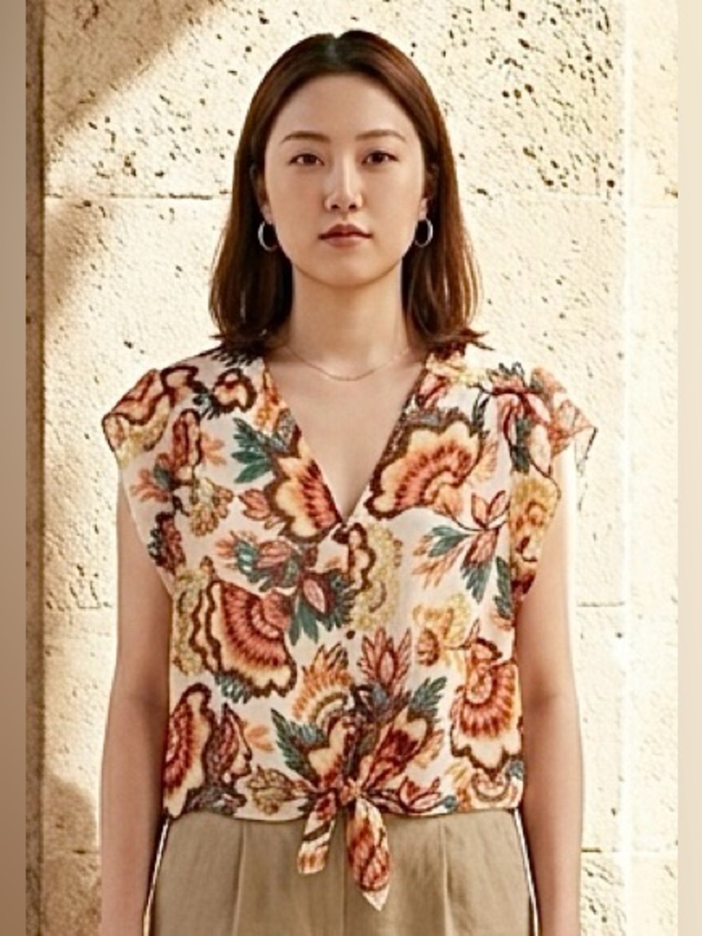 2 for $20 Tops Ladies Autre Filles Flutter Sleeve Blouse Botanical Print Size XL
